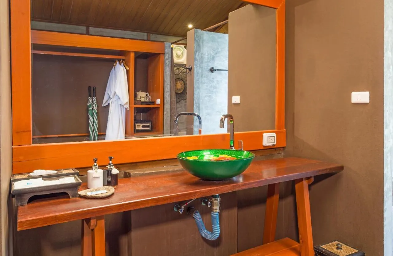 Alama Sea Village Resort - Sha Extra Plus Koh Lanta 3*,  Thailand