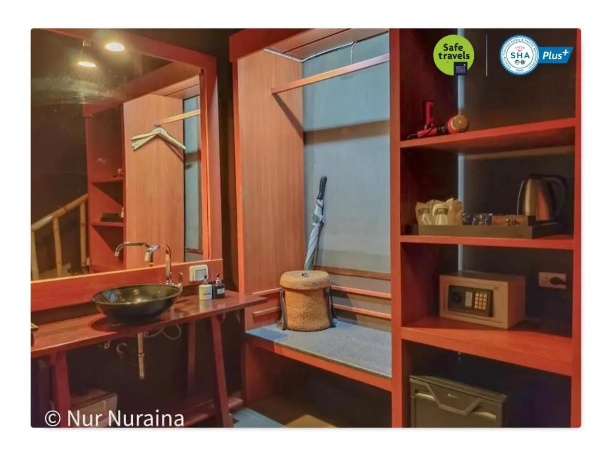 Alama Sea Village Resort - Sha Extra Plus Koh Lanta 3*,  Thailand